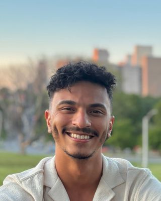 Photo of Abraham Siskind, Pre-Licensed Professional, MS, MHC-LP