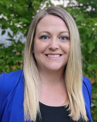 Photo of Andrea Sproxton, Psychologist, MA, RPsych
