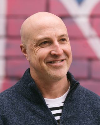 Photo of Dr Bruce Walmsley, Psychologist, PhD, MAPS