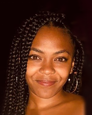 Photo of Nia Bowser, Clinical Social Work/Therapist, LCSW-C