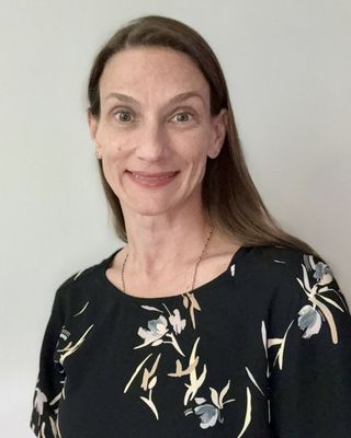 Photo of Mary Beth Bustos, Psychiatric Nurse Practitioner, PMHNP, FNP-BC, APRN