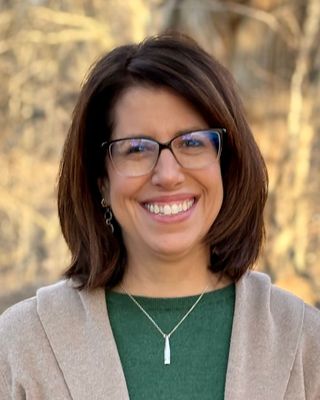 Photo of Nikki Walker, Counselor, MA, LCPC