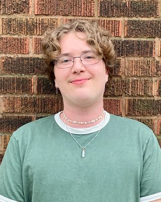 Photo of Casz McCarthy, Clinical Social Work/Therapist, LCSW