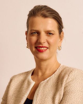 Photo of Gabriella Farkas, Psychiatrist, MD, PhD