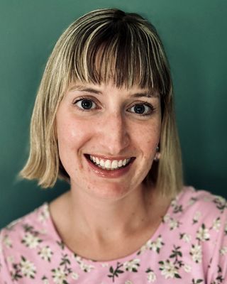 Photo of Lindsey Joy, Marriage & Family Therapist, LMFT