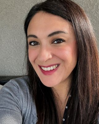Photo of Kathi Isabella DeLaRosa, Marriage & Family Therapist, LMFT
