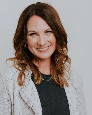 Photo of Stacy Marsh, Marriage & Family Therapist, LMFT, MA, JD, EMDR