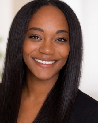 Photo of Sontavia Washington, Pre-Licensed Professional, MFT
