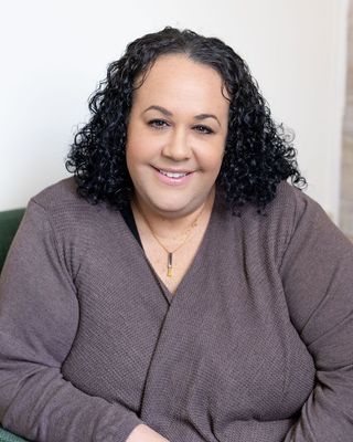 Photo of Heather Applebaum, Registered Psychotherapist (Qualifying)