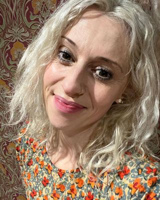 Photo of Beth Hicks, Counsellor, MBACP