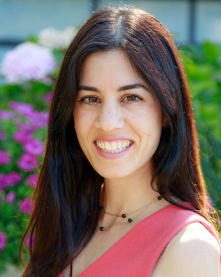 Photo of Shina Halavi, Ph.D., Psychologist