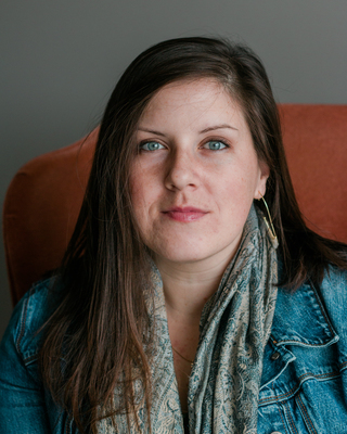 Photo of Anna Thomas, Marriage & Family Therapist Associate in Sycamore, IL