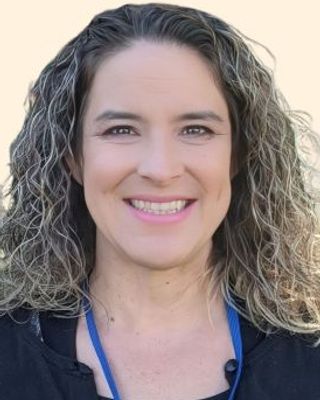 Photo of Lisa Sienkiewicz, Marriage & Family Therapist, MA, LMFT