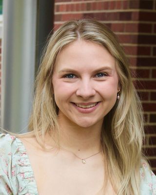 Photo of Chloe Rosman, Drug & Alcohol Counselor, PLMHP, PLADC, MSW