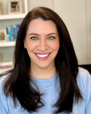 Photo of Lauren J. Hoffman, Psychologist, PsyD