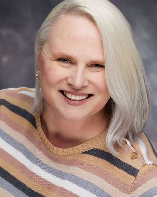 Photo of Linda Levinson, Licensed Professional Counselor, MS, LPCC