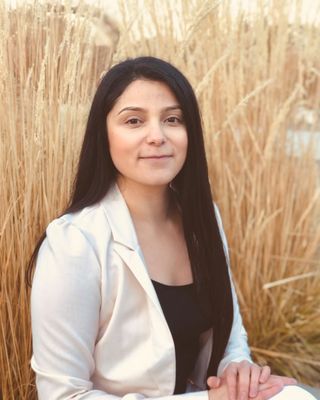Photo of Laura Miramontes, Marriage & Family Therapist, LMFT