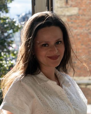 Photo of Cara London, Clinical Social Work/Therapist, LCSW