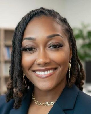 Photo of Nitika Matthews, Clinical Social Work/Therapist, LICSW