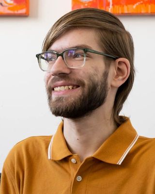 Photo of Dmitry Sturgeon, Pre-Licensed Professional in 60647, IL