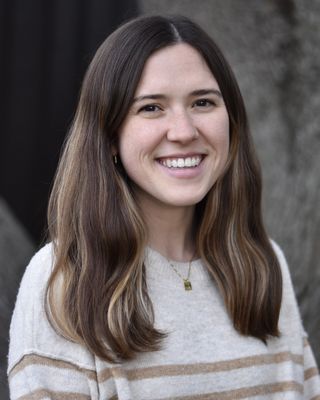 Photo of Emily Collard, Marriage & Family Therapist Associate in San Francisco, CA
