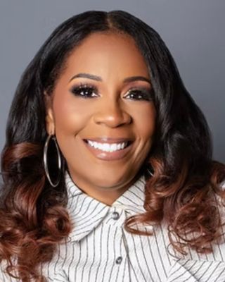 Photo of Shari Ponder, Pre-Licensed Professional, MA, MDiv, LAPC