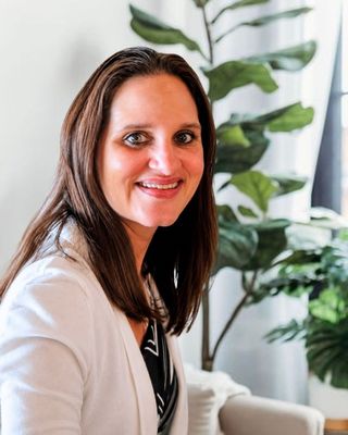Photo of Alison Pugh, Clinical Social Work/Therapist, LICSW, ASW-G