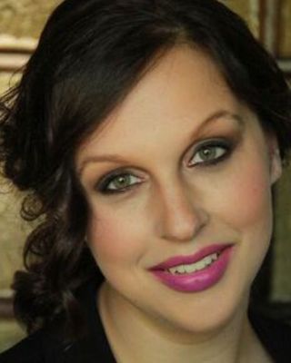 Photo of Laura Tyndall, Clinical Social Work/Therapist