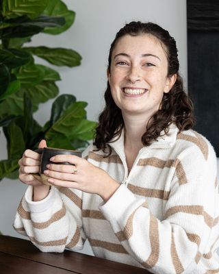 Photo of Mackenzie Lee Tidey - Water and Stone Psychotherapy, Registered Social Worker, BSW, RSW