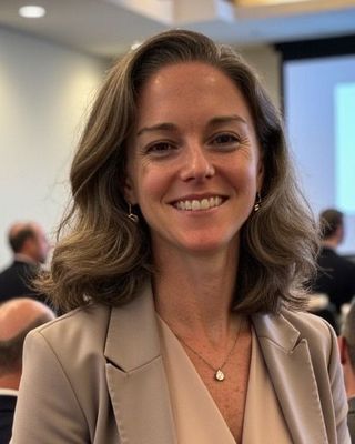 Photo of Whitney McFadden, Psychiatrist, MD, MPhil