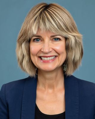 Photo of Dr. Evelyn Sandeen, Psychologist, PhD, ABPP