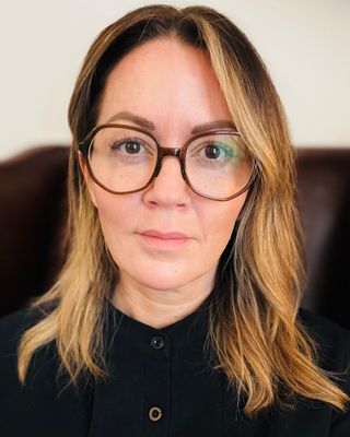 Photo of Dr Mia Zielinska, Psychotherapist, PhD, MBACP Accred