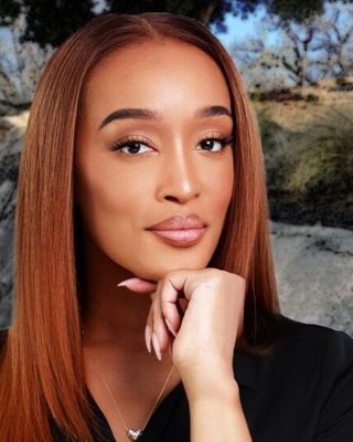 Photo of D'Erica Davis, MS, LPC