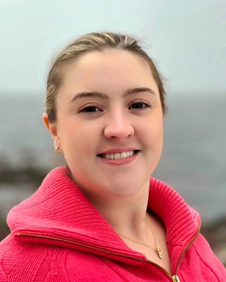 Photo of Shannon Hoey, Psychiatric Nurse Practitioner, MSN, APRN, FNP, PMHNP