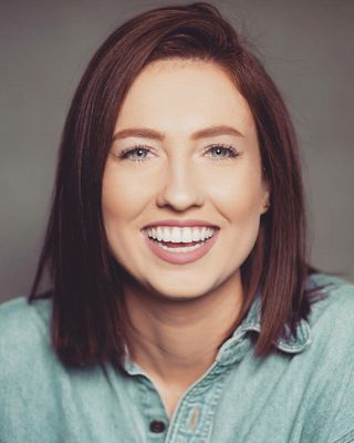 Photo of Courtney Bink, Registered Psychotherapist (Qualifying), RP(Q)