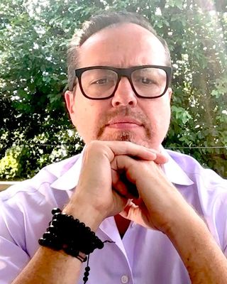 Photo of Daniel S Binaei, Clinical Social Work/Therapist, LCSW