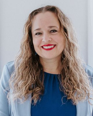 Photo of Stephanie Nicole Smith - Olive Branch Counselling, Clinical Social Work/Therapist, RSW, MSW