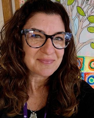 Photo of Jenna Schmaelzle, ATR