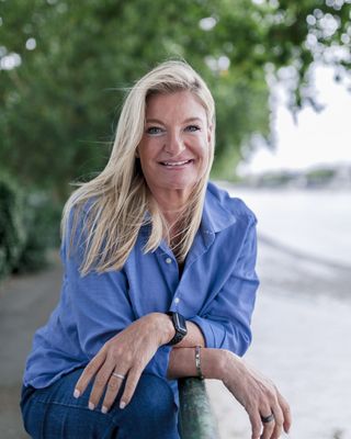 Photo of Annabel Kicks, Counsellor, MBACP