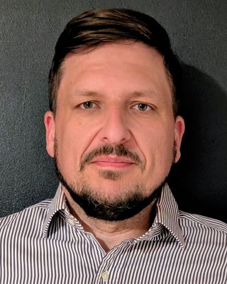 Photo of Ryan Lind Holak, Licensed Social Worker, LSW, MSW, MPA