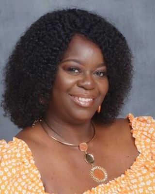 Photo of Roshanda Neal, Licensed Professional Counselor