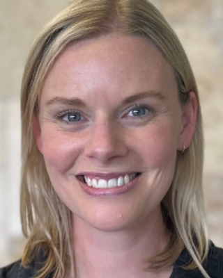 Photo of Jen Gibbons, Counsellor, PACFA