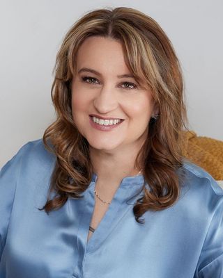 Photo of Dyana Robbins, Licensed Professional Counselor in Hitchcock, TX