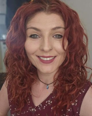 Photo of Laura Mayne, Counsellor, UKCP Trainee