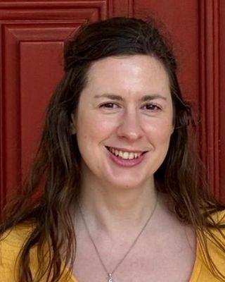 Photo of Kelly Madden, Psychotherapist, MSc, MBACP