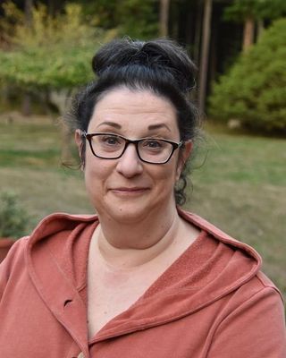 Photo of Angi Hanan, Licensed Mental Health Counselor Associate, MAC, LMHCA