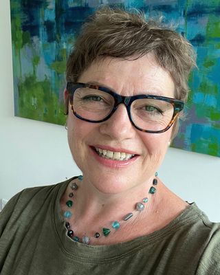 Photo of Flora Winchester, Psychotherapist, MA, MUKCP