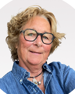 Photo of Karen McComb, Clinical Social Work/Therapist, LCSW