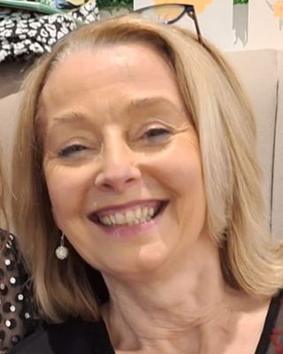 Photo of Mary Richardson, Psychotherapist, MA, BACP