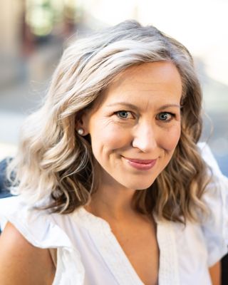 Photo of Megan Davis, Clinical Social Work/Therapist, LCSW, PMH-C